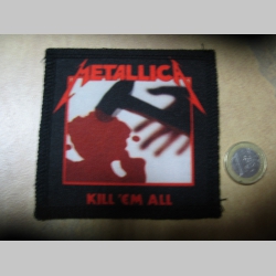 Metallica ofsetová nášivka po krajoch obšívaná cca. 9x9cm 