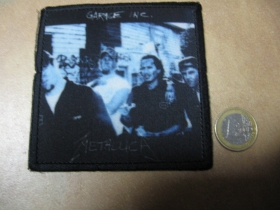 Metallica ofsetová nášivka po krajoch obšívaná cca. 9x9cm 