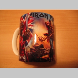 Iron Maiden  -  Trooper, porcelánová šálka s uškom, objemom cca. 0,33L