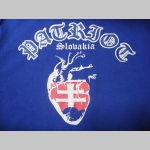 Patriot Slovakia Heart - srdce  mikina s kapucou stiahnutelnou šnúrkami a klokankovým vreckom vpredu 