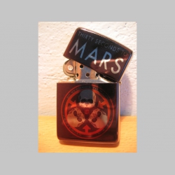 30 Secends To Mars - benzínový zapalovač s vypalovaným obrázkom (balené v darčekovej krabičke)