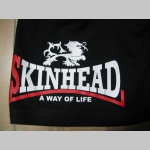 Skinhead a Way of Life  čierne teplákové kraťasy s tlačeným logom