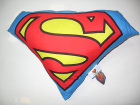 Superman vankúš rozmery cca. 40x40cm materiál povrch 100%bavlna, materiál vnútro 100%polyester