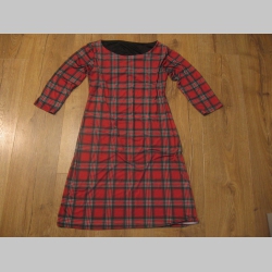 Dámske šaty TARTAN - škótske červené káro  materiál 95% polyester 5%elastan posledný kus veľkosť M