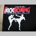 KICKBOXING - A Way of Life... čierne teplákové kraťasy s tlačeným logom