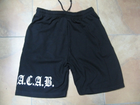  A.C.A.B. čierne teplákové kraťasy s tlačeným logom
