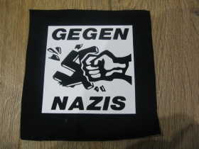 Gegen Nazis,  malá potlačená nášivka rozmery cca. 12x12cm (neobšívaná)