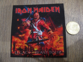 Iron Maiden  ofsetová nášivka po krajoch neobšívaná cca. 9x9cm