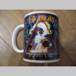 Def Leppard porcelánový pohár - šálka s uškom, objemom cca. 0,33L