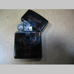 Metallica - doplňovací benzínový zapalovač s vypalovaným obrázkom (balené v darčekovej krabičke)