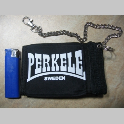 Perkele hrubá pevná textilná peňaženka s retiazkou a karabínkou