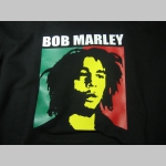 Bob Marley  čierna mikina s kapucou stiahnutelnou šnúrkami a klokankovým vreckom vpredu 