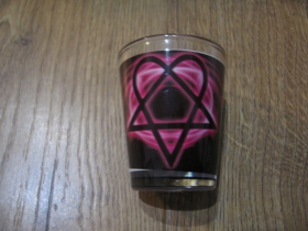 HIM - Heartagram  sklenený pohárik " poldecák " s farebným motívom objem 0,05l  posledný kus!!!
