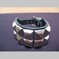 2.radový kožený náramok vybíjaný kovovými chrómovanými pyramídkami so zapínaním na kovovú pracku (nastaviteľný obvod) pravá koža!!! 2.radový kožený náramok vybíjaný kovovými chrómovanými pyramídkami so zapínaním na kovovú pracku (nastaviteľný obvod) pravá koža!!!