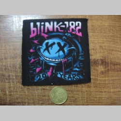 Blink 182 ofsetová nášivka po krajoch obšívaná cca. 9x9cm 