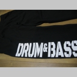 Drum and Bass tepláky s tlačeným logom