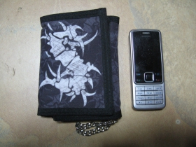 Sepultura,  pevná textilná peňaženka s retiazkou a karabínkou