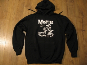 Misfits - čierna mikina s kapucou stiahnutelnou šnúrkami a klokankovým vreckom vpredu