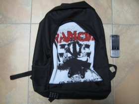 Rancid ruksak čierny, 100% polyester. Rozmery: Výška 42 cm, šírka 34 cm, hĺbka až 22 cm pri plnom obsahu