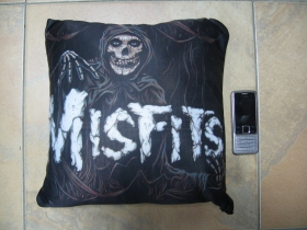 Misfits  vankúšik cca.30x30cm  100%polyester