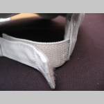 Lonsdale b&eacute;žov&aacute; &scaron;iltovka s vy&scaron;&iacute;van&yacute;m logom , zap&iacute;nanie vzadu na such&yacute; zips, materi&aacute;l 100%bavlna univerz&aacute;lna nastaviteľn&aacute; veľkosť