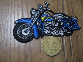 Motorka - Chopper Harley nažehľovacia nášivka vyšívaná (možnosť nažehliť alebo našiť na odev) cca. 9x6cm