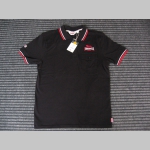 Lonsdale čierna pánska polokošela " LYNTON " s malým vreckom na hrudi materiál 100% bavlna na rukávoch a límcoch červenobiele prúžky Lonsdale čierna pánska polokošela " LYNTON " s malým vreckom na hrudi materiál 100% bavlna na rukávoch a límcoch červenobiele prúžky