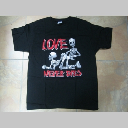 Love never Dies čierne pánske tričko 100%bavlna