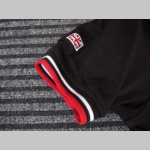 Lonsdale čierna pánska polokošela " LYNTON " s malým vreckom na hrudi materiál 100% bavlna na rukávoch a límcoch červenobiele prúžky Lonsdale čierna pánska polokošela " LYNTON " s malým vreckom na hrudi materiál 100% bavlna na rukávoch a límcoch červenobiele prúžky