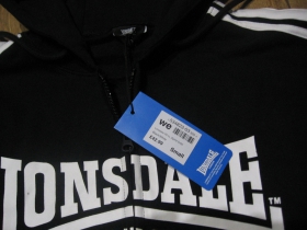 Lonsdale čiernobiela pánska mikina na zips s kapucou materiál 79%bavlna 21% polyester posledný kus veľkosť S/M