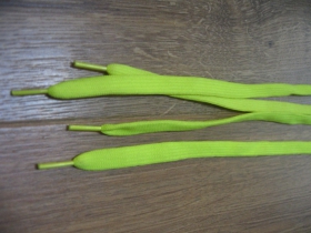 krikľavo zelené tenšie ploché šnúrky do topánok dĺžka 110cm šírka 1cm materiál:100%polyester