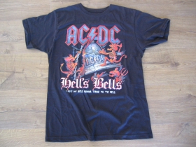 AC/DC čierne pánske tričko materiál 100% bavlna