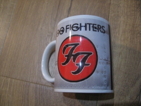 Foo Fighters porcelánový pohár - šálka s uškom, objemom cca. 0,33L