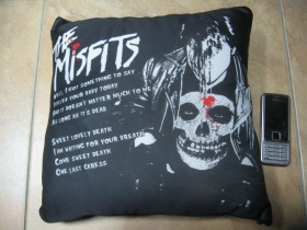 Misfits vankúšik cca.30x30cm 100%polyester