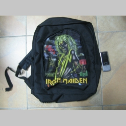 Iron Maiden  ruksak čierny, 100% polyester. Rozmery: Výška 42 cm, šírka 34 cm, hĺbka až 22 cm pri plnom obsahu