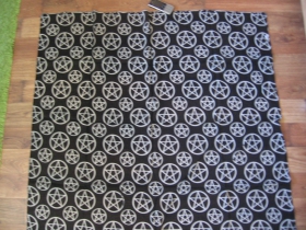 pentagramy veľká čierna šatka materiál 100% bavlna rozmery 100x100cm