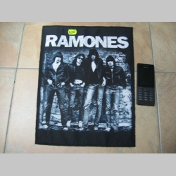 Ramones veľká chrbtová nášivka po krajoch obšívaná
