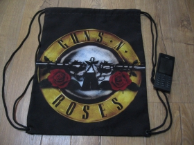 Guns n Roses sťahovacie vrecko ( batôžtek / vak ) s čiernou šnúrkou, materiál 100% polyester rozmery cca. 40 x 32 cm