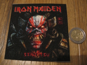 Iron Maiden ofsetová nášivka po krajoch neobšívaná rozmery cca. 9x9cm