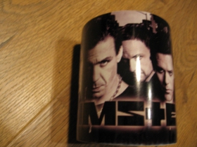 Rammstein porcel&aacute;nov&yacute; poh&aacute;r - &scaron;&aacute;lka s u&scaron;kom, objemom cca. 0,33L