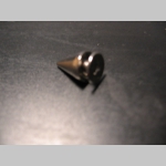 Osteň &scaron;robovac&iacute; niž&scaron;&iacute; ocelov&yacute;, chromovan&yacute; vybij&aacute;k s priemerom 0,8 cm dlzka 1 cm