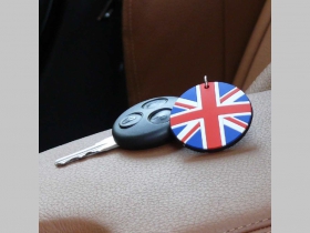 UNION JACK  - Britská vlajka kľúčenka s priemerom 4,5cm materál: guma s kovovým krúžkom a kovovou retiazkov