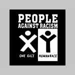 People Against Racism,  mikina s kapucou stiahnutelnou šnúrkami a klokankovým vreckom vpredu  