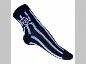 smrtka- lebka - pruhované ponožky unisex, materiál 95%polyester 5% elastan univerzálna veľkosť 35-42 farba čierno-bielo-červená